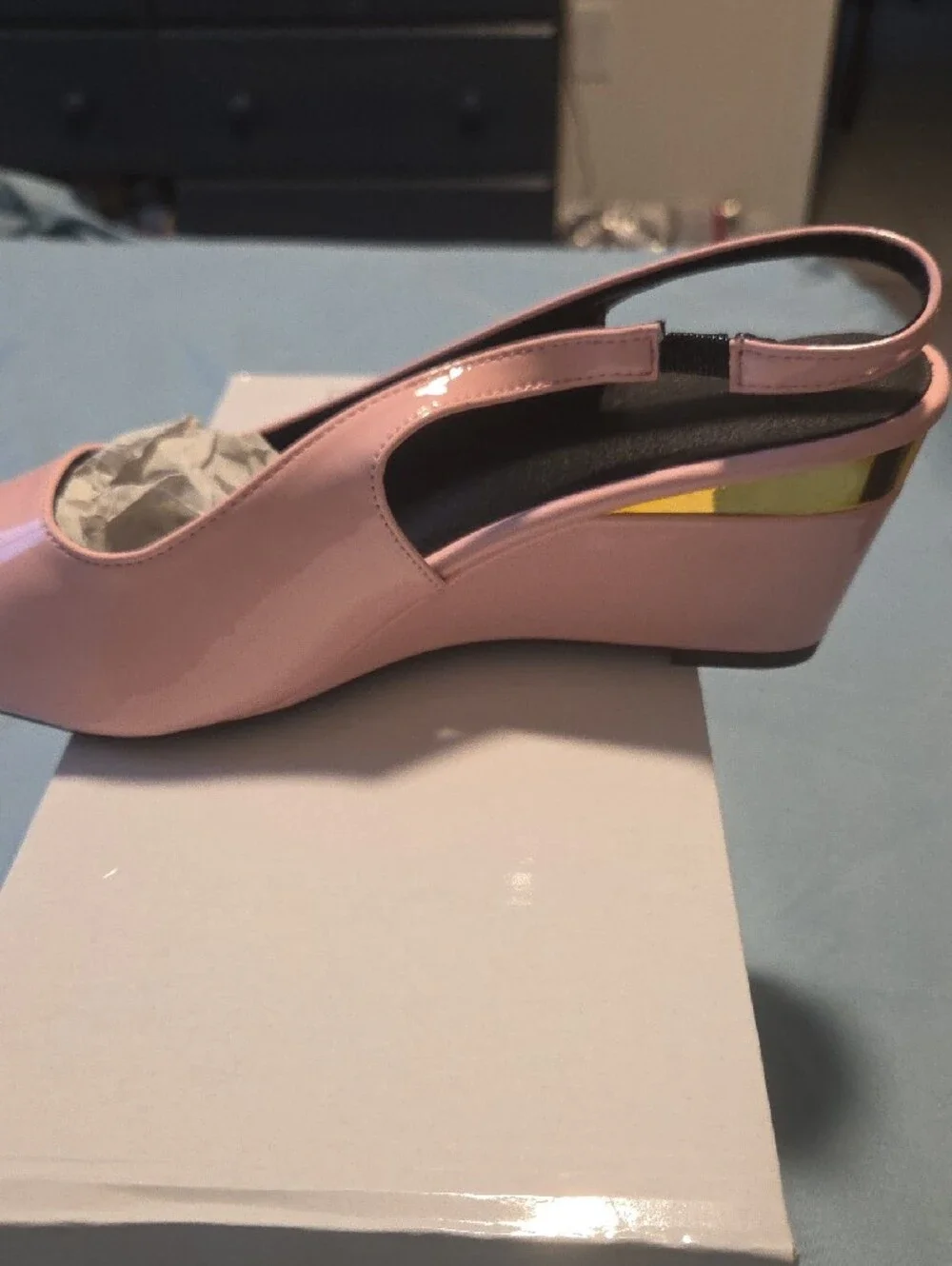 Women's Pink Pointed Toe Slingback, Wedge,Pumps.